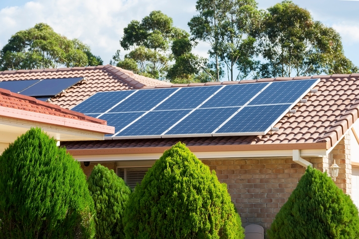 An Appraisal Institute member specializing in the valuation of green homes has produced a study released by the U.S. Department of Energy’s Lawrence Berkeley National Laboratory that found homes with host-owned solar photovoltaic (PV) energy systems are s