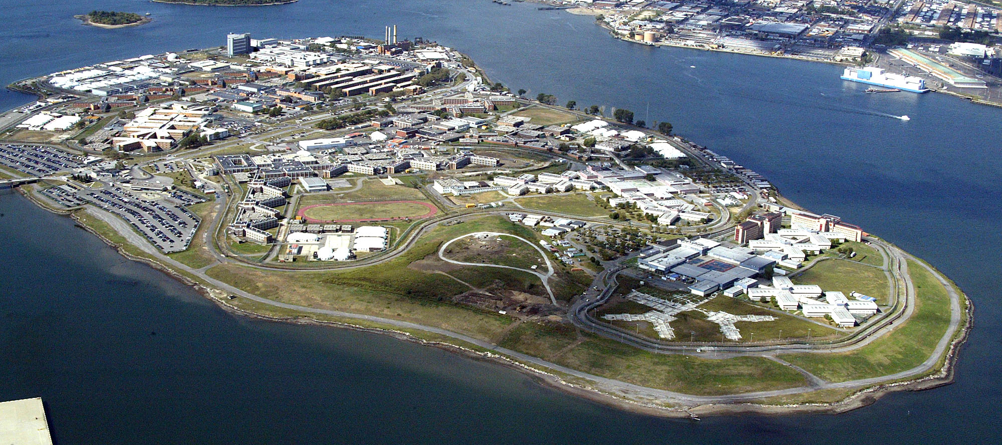 rikers island