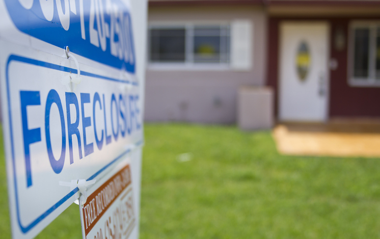 U.S. Foreclosure Filings Up 185% YOY In May - Vimarsana News