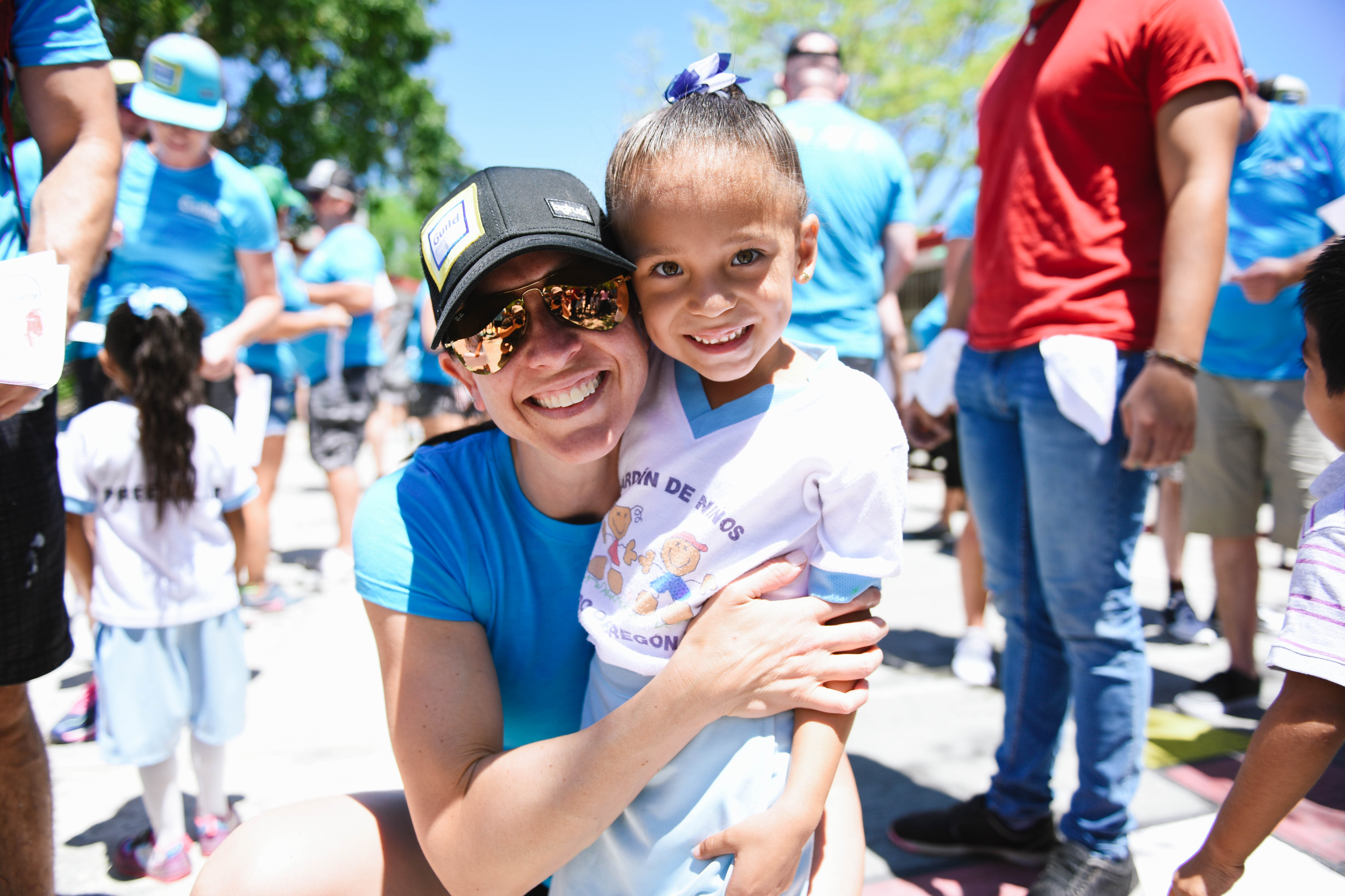 Nearly 300 employees and senior managers from Guild Mortgage recently spent a day renovating a primary school and engaging with local students in Playa Del Carmen, Mexico