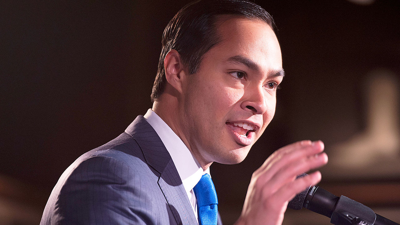 It’s official—Julián Castro wants to be President