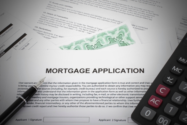 Mortgage App Pic/Credit: BurakSu