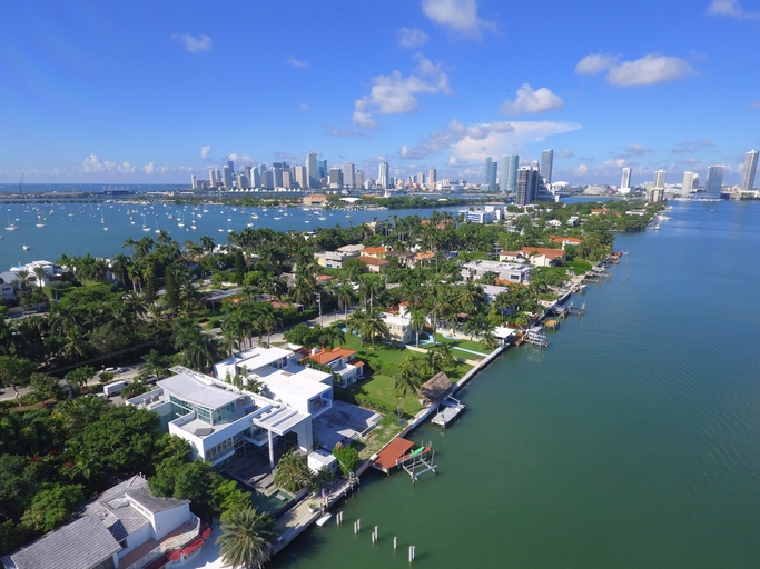 Miami’s existing condominium and total luxury home sales were on the rise, according to data from the Miami Association of Realtors and the Multiple Listing Service system