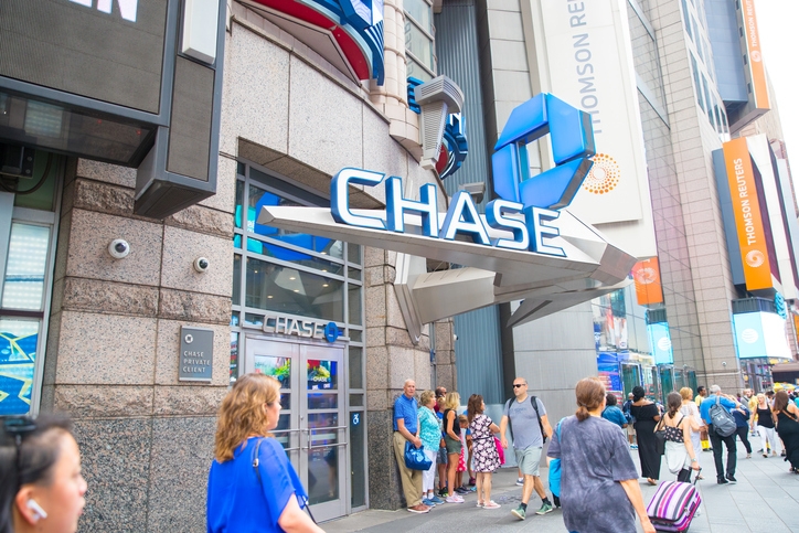 JPMorgan Chase is continuing to expand its branch network by announcing plans to bring 60 new branches plus 130 new ATMs across New England