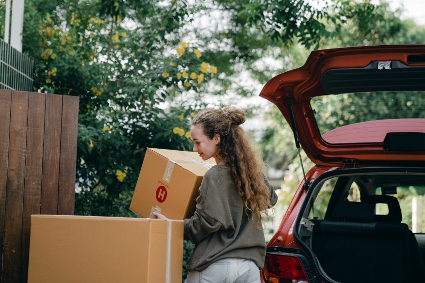 Single woman moving into home.