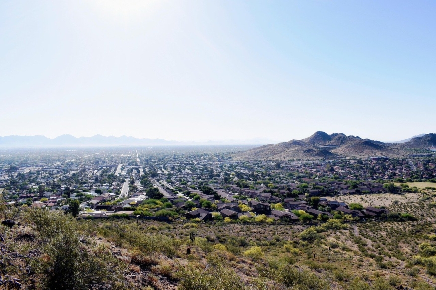 Landscape photo of Phoenix, Arizona.
