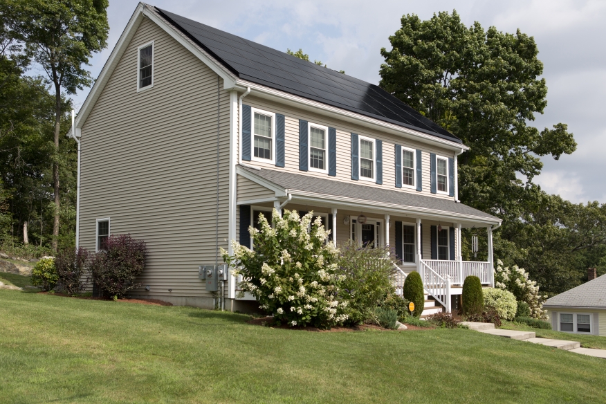 Photo of a normal suburban house.