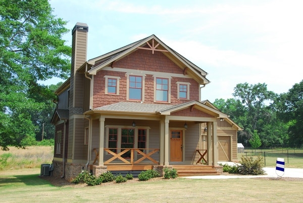 Photo of a suburban house.