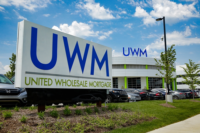 Uwm front building with sign