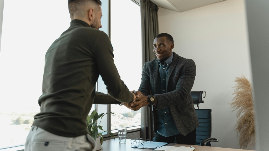 Refinance Activity Surges In Latest MBA Weekly Apps Survey