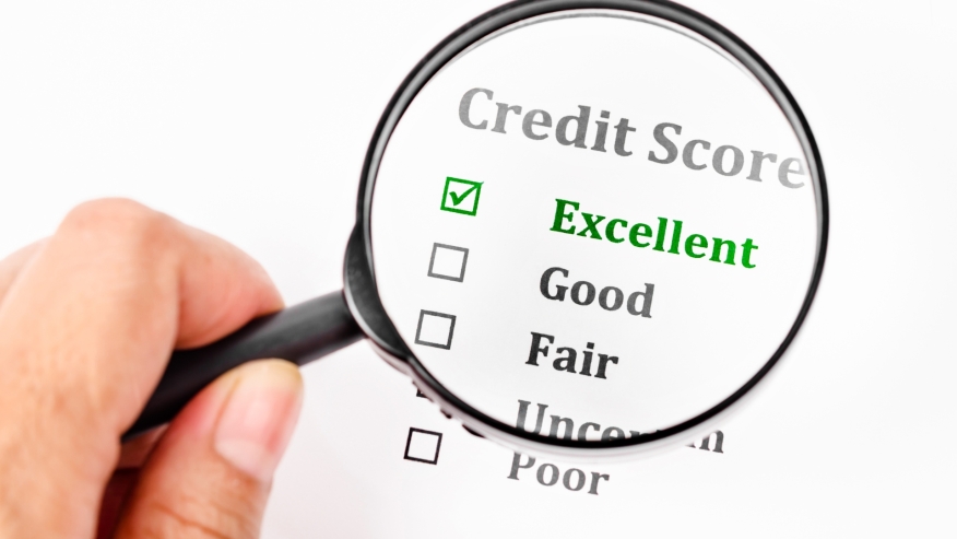 Credit Score War Heats Up-FICO vs. VantageScore